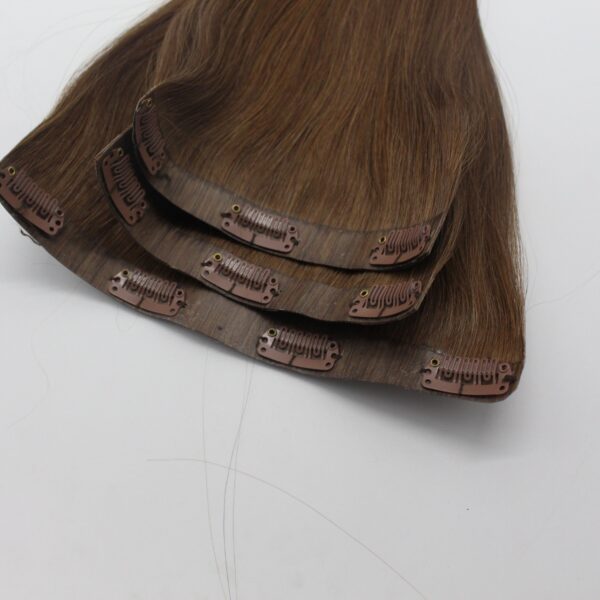 Clip hair clips in human hair extension - Image 2