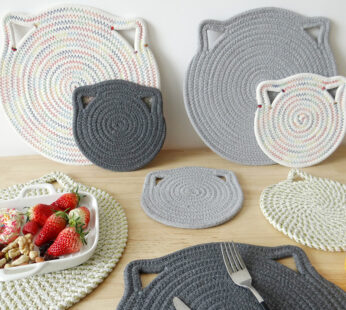Hanging table mat with cat ears Kitchen accessories
